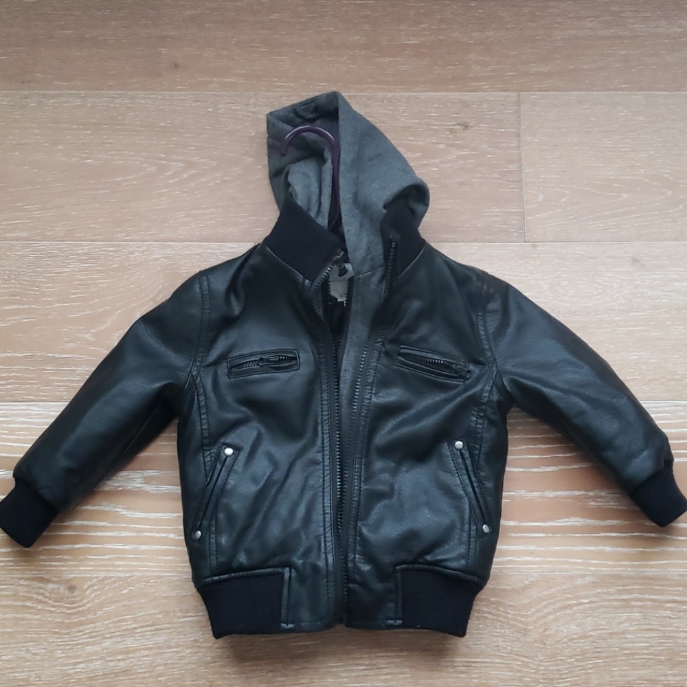 Kids jacket with removable hoodie 24m